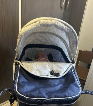 Carro de muñecas clásico