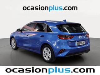 Kia Ceed 1.6 MHEV iMT Drive 100 kW (136 CV)
