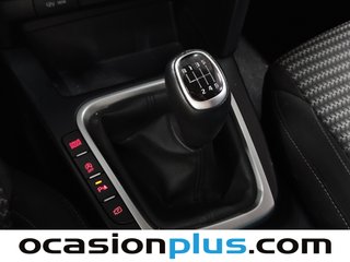Kia Ceed 1.6 MHEV iMT Drive 100 kW (136 CV)