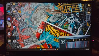 Laptop Acer Nitro V 15 ANV15-52 con mouse Logitech