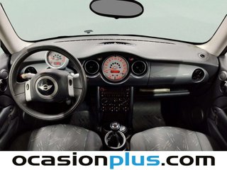 MINI MINI Cooper One 66 kW (90 CV)