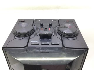 altavoz portatil bluetooth lg om5560