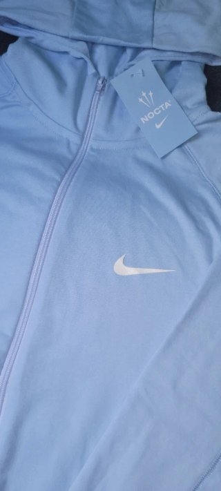 Conjunto celeste talla M nike Nocta a estrenar