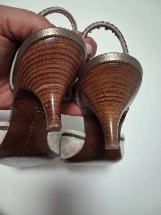 Zapatos  Bottega Veneta,  crudo y plata,Talla 36.5