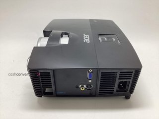 proyector polivalente acer x113
