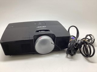 proyector polivalente acer x113