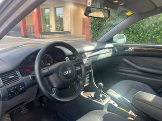 Audi A6 2000