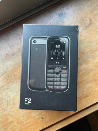 Telemóvel F2 Dual SIM Desbloqueado