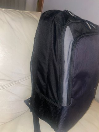 Mochila Case Logic VNB-217 (17)