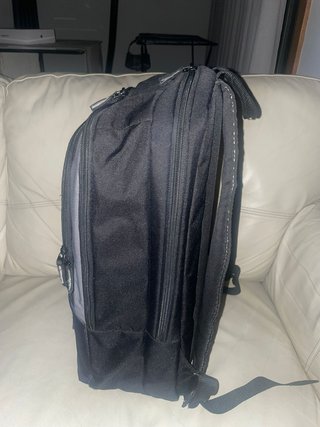 Mochila Case Logic VNB-217 (17)