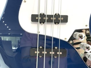 bajo electrico soundsation r657r