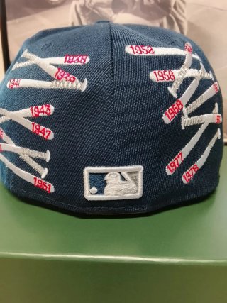 Gorra New Era 59FIFTY Yankees Azul Rosa Talla7.1/4