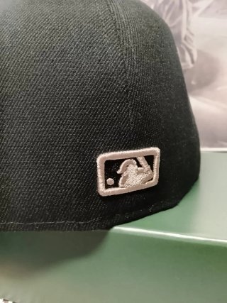Gorra New Era 59FIFTY Yankees Negra Dorada 7.1/4