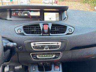 Renault Scenic 2011