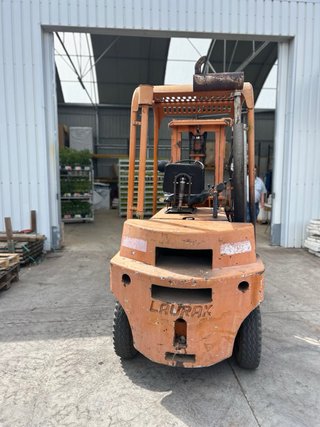 Carretilla elevadora LAURAK F-25