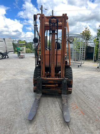 Carretilla elevadora LAURAK F-25