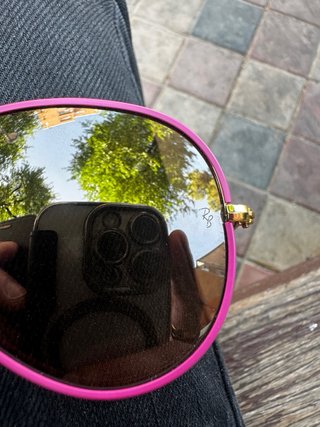 Gafas Ray-Ban rosas y doradas
