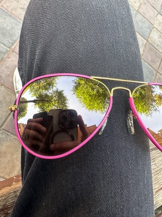 Gafas Ray-Ban rosas y doradas