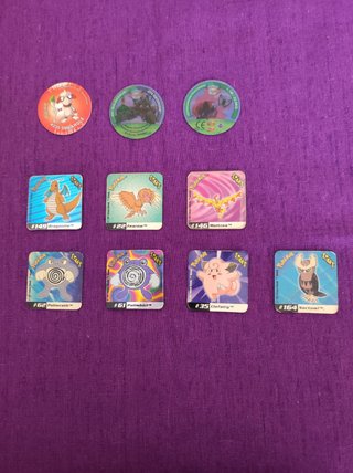 TODO POKÉMON(Maletín + Staks + Tazos)
