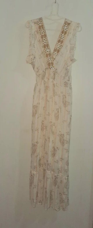 Vestido Boho Chic Hindú Blanco y Dorado