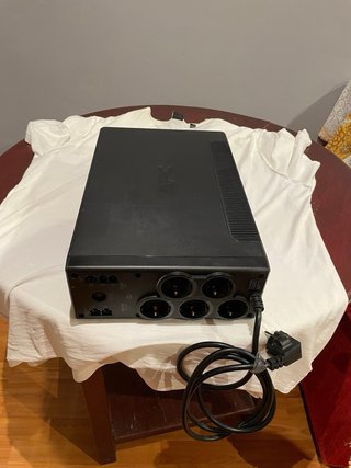 SAI UPS APC Back-UPS Pro 900