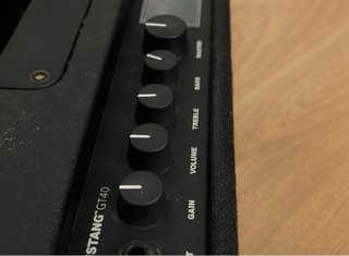 Fender Mustang GT40 + Cable Original Fender