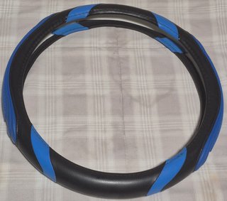 FUNDA VOLANTE COCHE NEGRA Y AZUL
