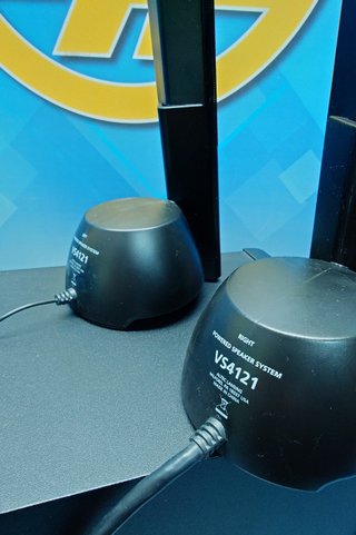 Altavoz Altec Lansing , Altec Lansing VS4121, sistema de altavoces 2.1