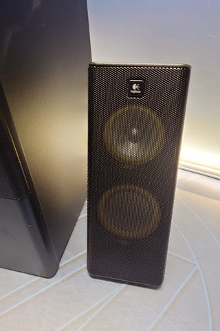 Altavoz Altec Lansing , Altec Lansing VS4121, sistema de altavoces 2.1