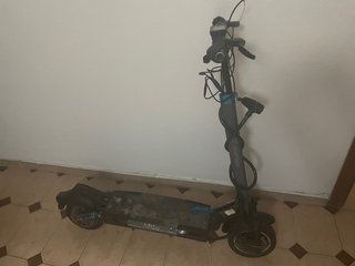 SmartGyro Patinete Eléctrico Negro/Gris