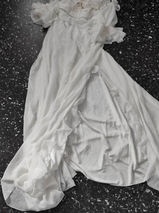 Abito lungo bianco romantico etereo da fata