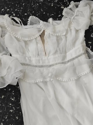 Abito lungo bianco romantico etereo da fata