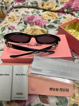 Gafas de Sol Miu Miu SMU09WS Negras