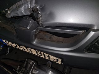 Nissan Almera 2001