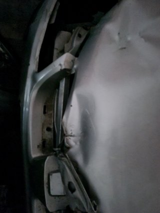 Nissan Almera 2001