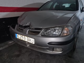 Nissan Almera 2001