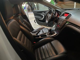 Opel Insignia Sport 4X4 2011
