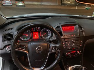 Opel Insignia Sport 4X4 2011