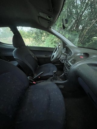 Peugeot 206 2002