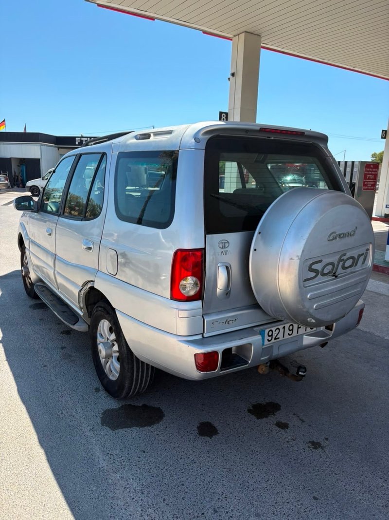 Tata Safari 2006 - foto 1