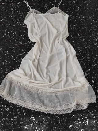 Sottoveste vintage anni '70 bianca