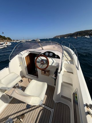 Embarcación Pacific Craft 650 WA