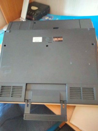 Máquina de escribir eléctrica Hermes EP 280-II