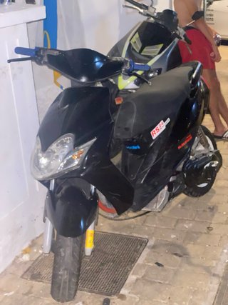 Yamaha Jog RR Negra