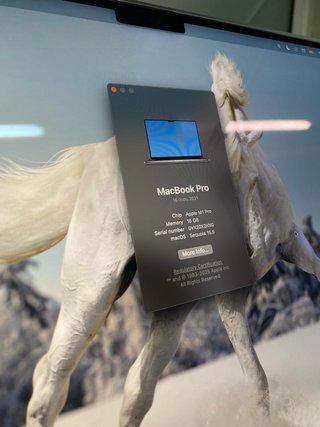 MacBook Pro 2021 M1 PRO + Paq Adobe