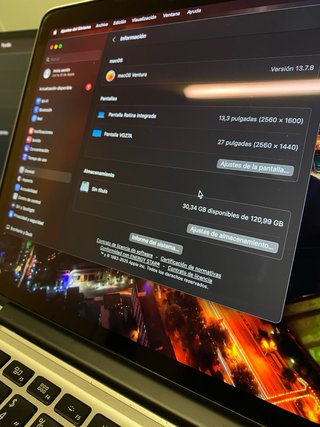MacBook Pro 2015 + Paquete Adobe