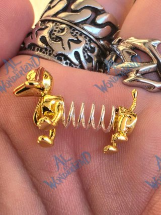 Charm Slinky Dog Disney Pixar Toy Story 5 Argento