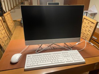 Pc Aio Lenovo 24" i3 8gb 500ssd