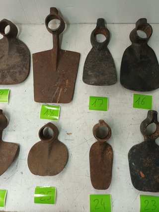 lote de azadas sin mango, (sku-1)