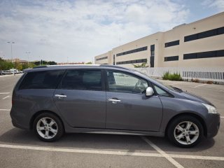 Mitsubishi Grandis 2010